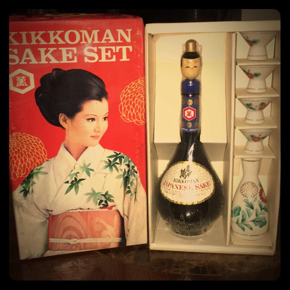Kikkoman Vintage Sake Set